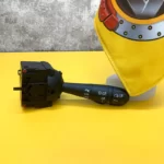 دسته راهنما رنو داستر 8201167988