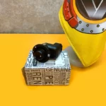 کلید تنظیم آینه رنو کپچر 8200676529