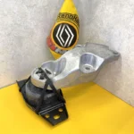 دسته موتور بالا راست رنو سفران لتیتود 112103657R