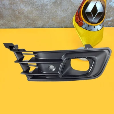 قاب پرژکتور رنو سفران لتیتود 261A52297R