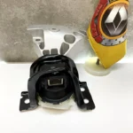 دسته موتور بالا راست داستر 112100071R