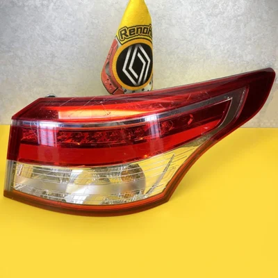 چراغ خطر راست گلگیر رنو سفران لتیتود 265500029R