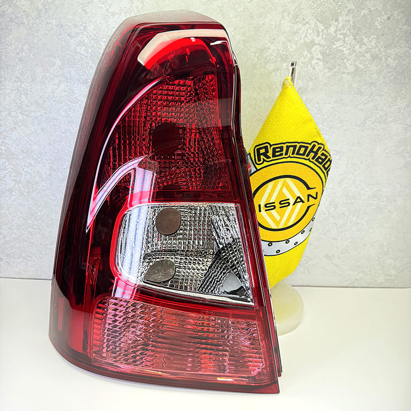 Left Tail Light L90 Plus Renault
