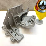 پایه دسته موتور زیر باطری کولیوس قدیم 11220JG31B