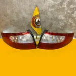 چراغ خطر رو گلگیر رنو فلوئنس