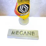 آرم نوشته مگان 8200073444