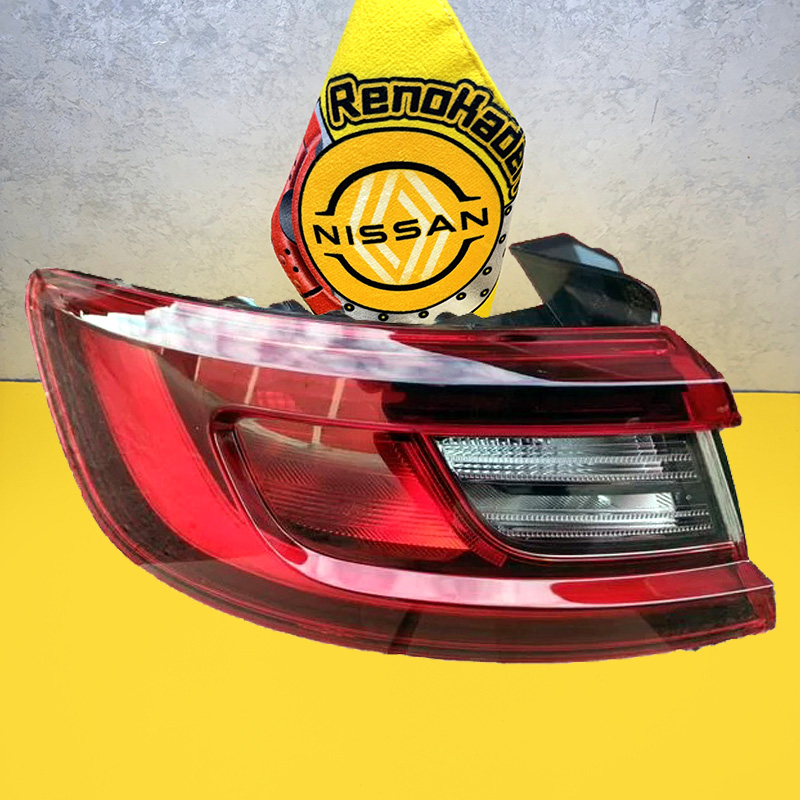 چراغ خطر چپ گلگیر رنو آرکانا 265558659R